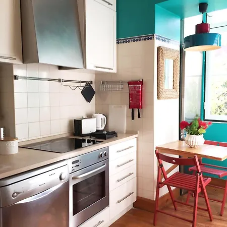 Apartamento Sm2 Romantic By The Gardens Pr Real & Bairro Alto *