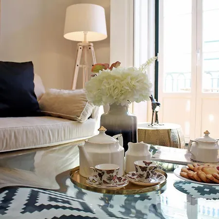 Sm2 Romantic By The Gardens Pr Real & Bairro Alto Apartamento
