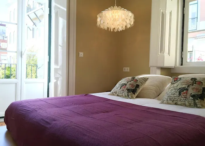 Appartement Sm2 Romantic By The Gardens Pr Real & Bairro Alto Lissabon