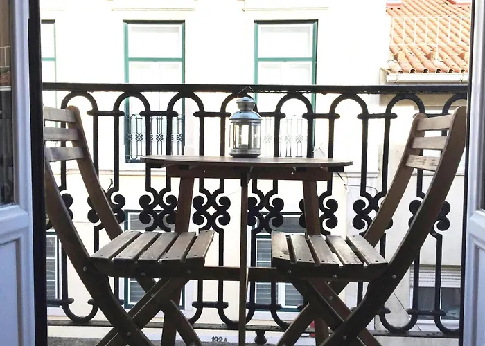 Appartement Sm2 Romantic By The Gardens Pr Real & Bairro Alto *