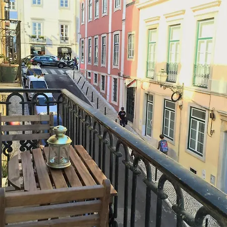 Sm2 Romantic By The Gardens Pr Real & Bairro Alto アパート リスボン